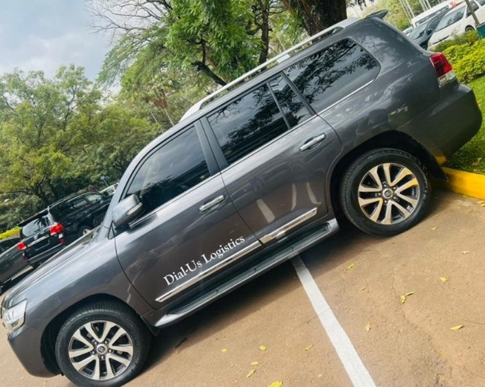 Executive 4WD – Dial-Us Logistics Uganda